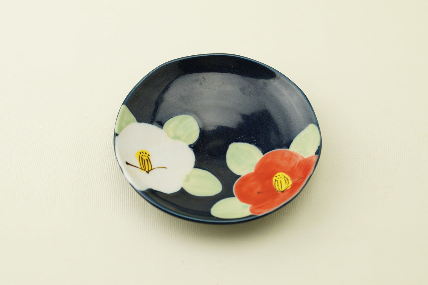 椿 小皿